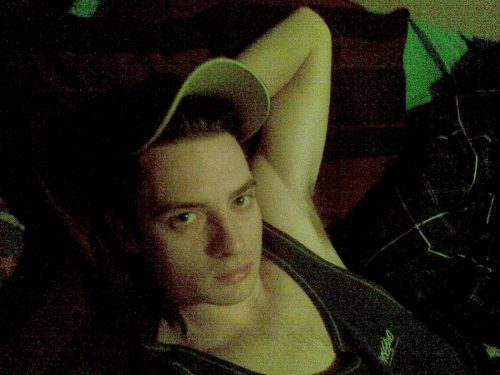 You can catch me on msn hoodlem_82@hotmail. com