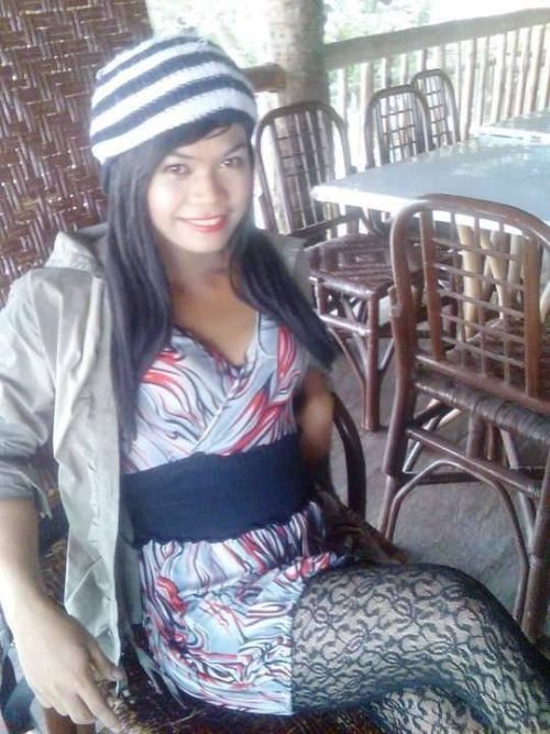 Honest, cute, sincere, serious, and very committed.. trustworthy... Hi. im As...