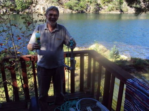 I am 67 years old, work with tourisms have my own agency, divorced and missin...