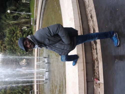 Akeem my name from nigeria but live but italy i like to meet a nice good lady...