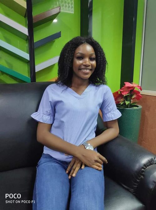 My name is Debby Larry (25) by age but age does not matter in a real relation...