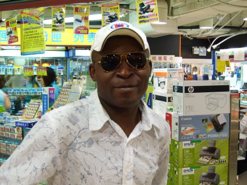 Hey dear i'm loking for the one wo is nice are you the one?