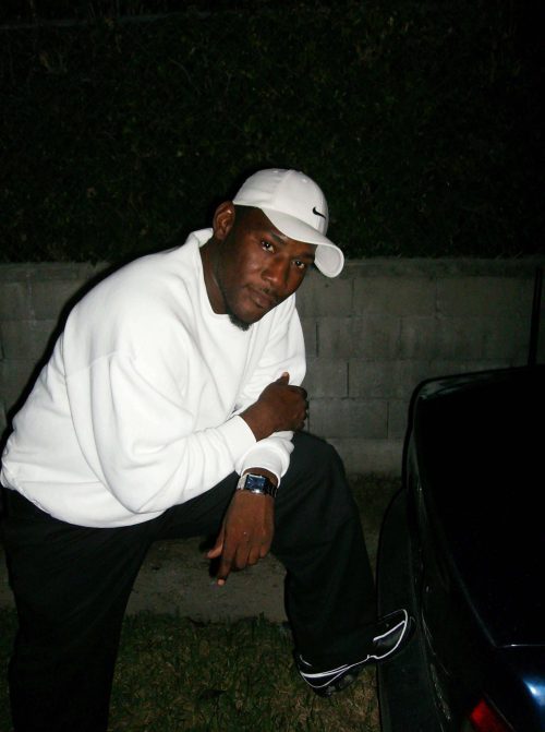 I'm laid back & love to please, I"m the type of man ya love to have around  &...