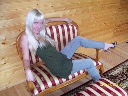 I live with the mum, very much I love and I spend a much time with my small n...
