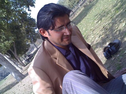 I m very hot person n need a hot girl. should have nice brest.