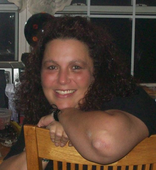 I'm a 42 year old single woman looking for something long term, but I believe...