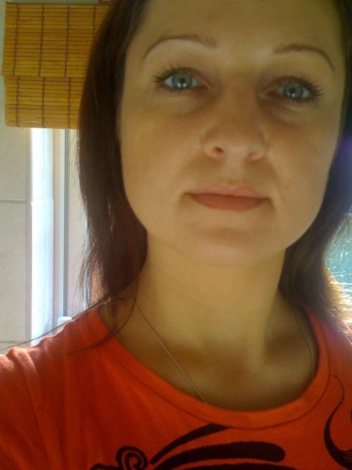 I am hardworking, conscientious and puncual.i am friendly good person.