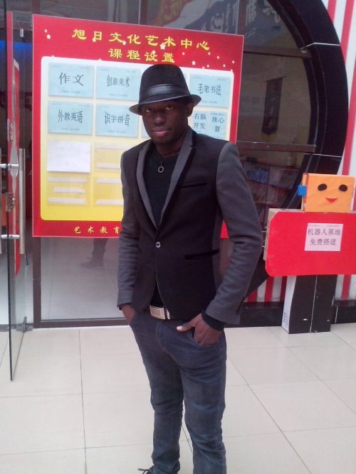 I wish you be my friend and we start from here, i need honest and a caring lady.
