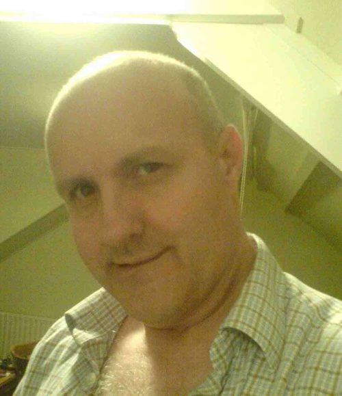Hi sweet girls 
Thanks for looking at my profile
I am a kind and serious wh...