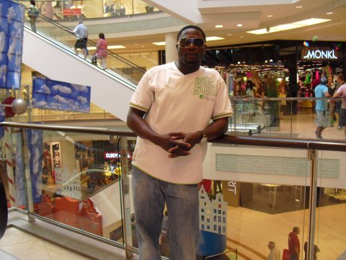 Am good guy and i like to make friend in eny were i go