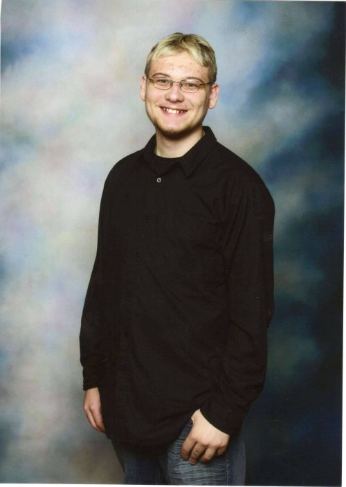 I am a 19 year old looking for females. still in collage but very loveble and...