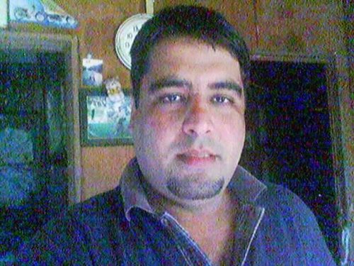I;m businessman. ilike sex, sports, movies, and i want someone to becom my li...