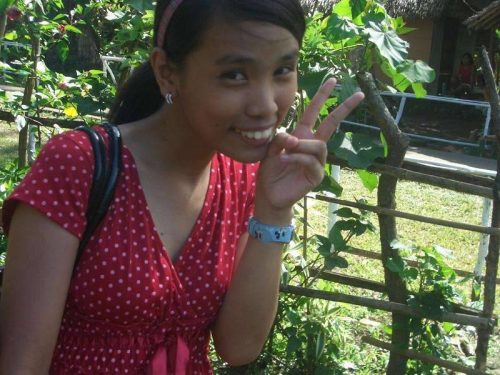 ♥I always smile 'coz I don't want to have pimples♥ Approachable [Huh?]♥ I'm c...