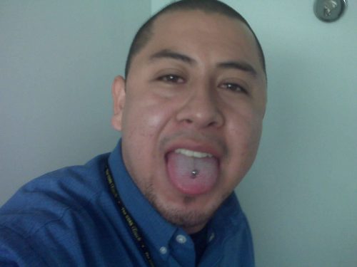 Ok I'm jorge I'm hispanic down to earth and I want the same seven6zerofivethr...